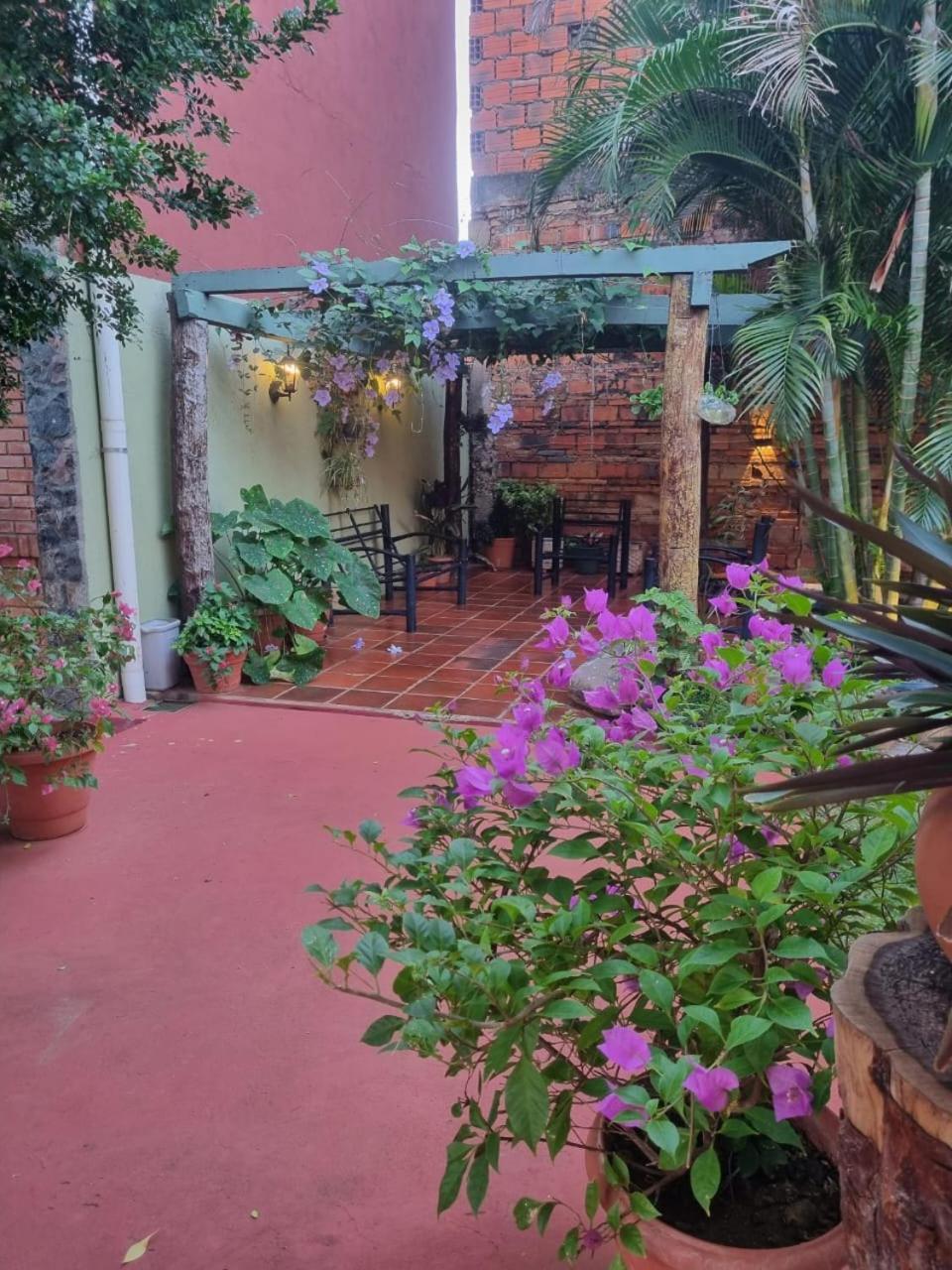 Hotel Karanda´y Concepcion Bagian luar foto
